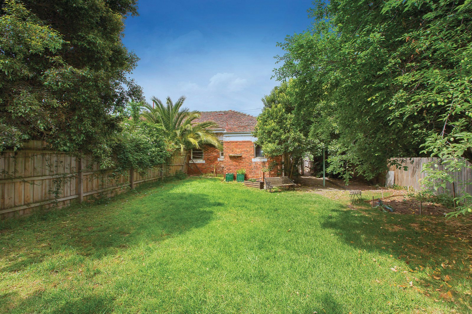 8 Glen Iris Road, Camberwell, VIC