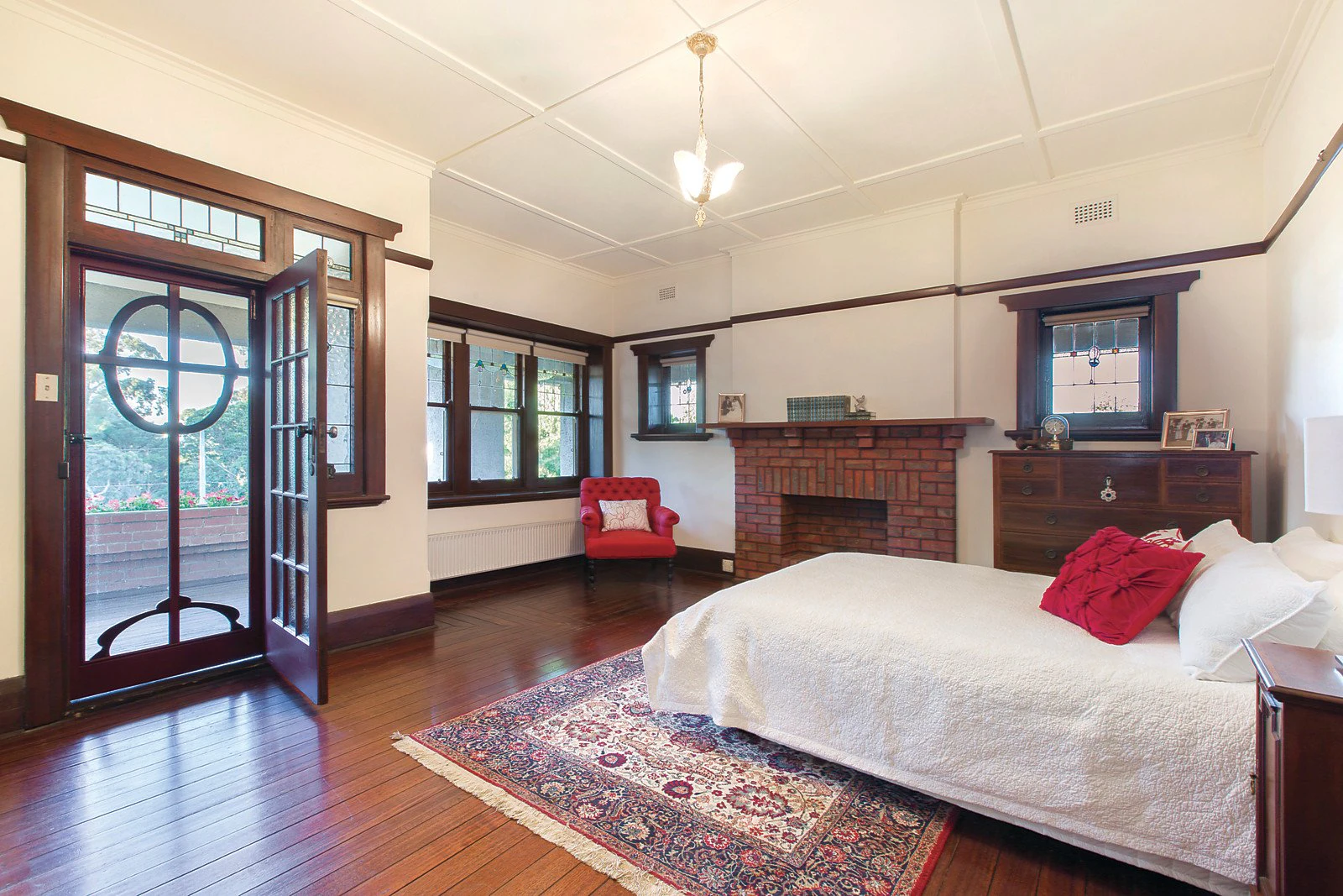 50 Churchill Street, Mont Albert, VIC