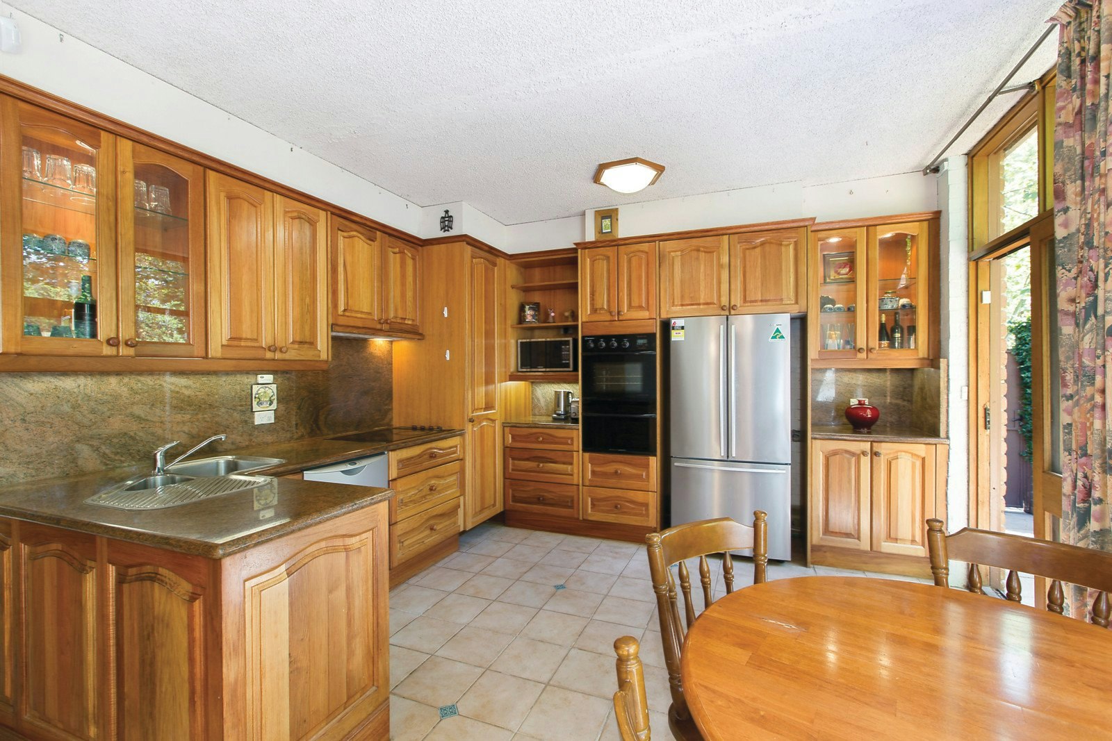 1/54 Sackville Street, Kew, VIC