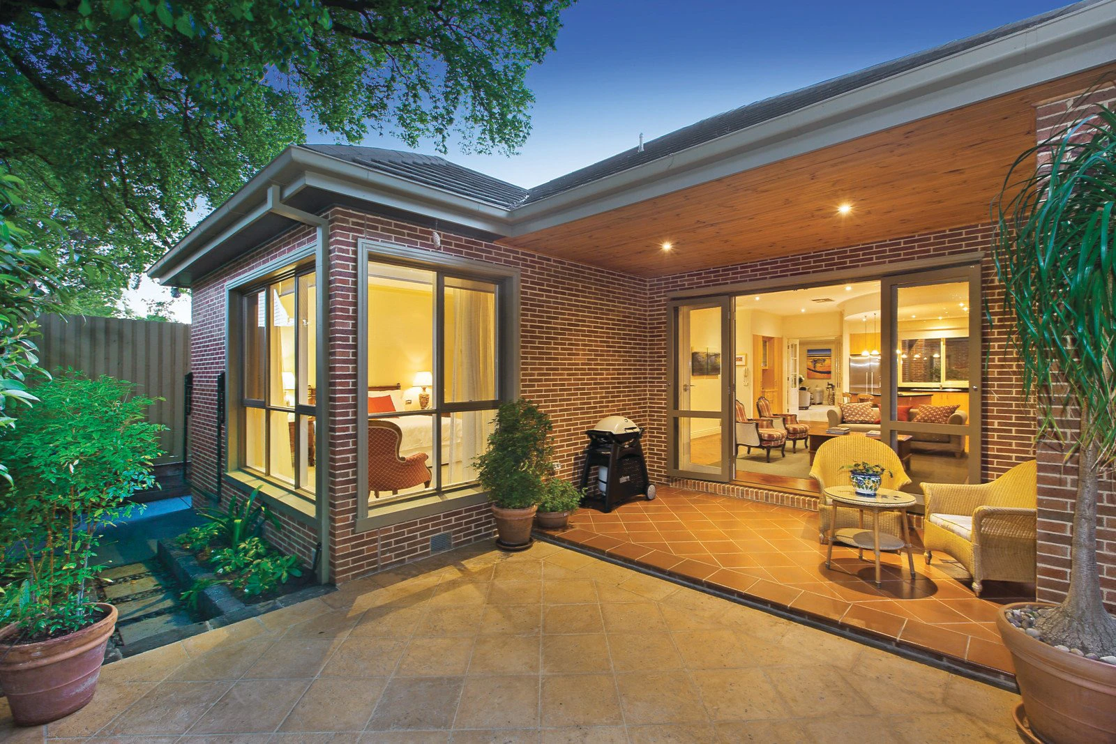 9 Gwenda Avenue, Canterbury, VIC