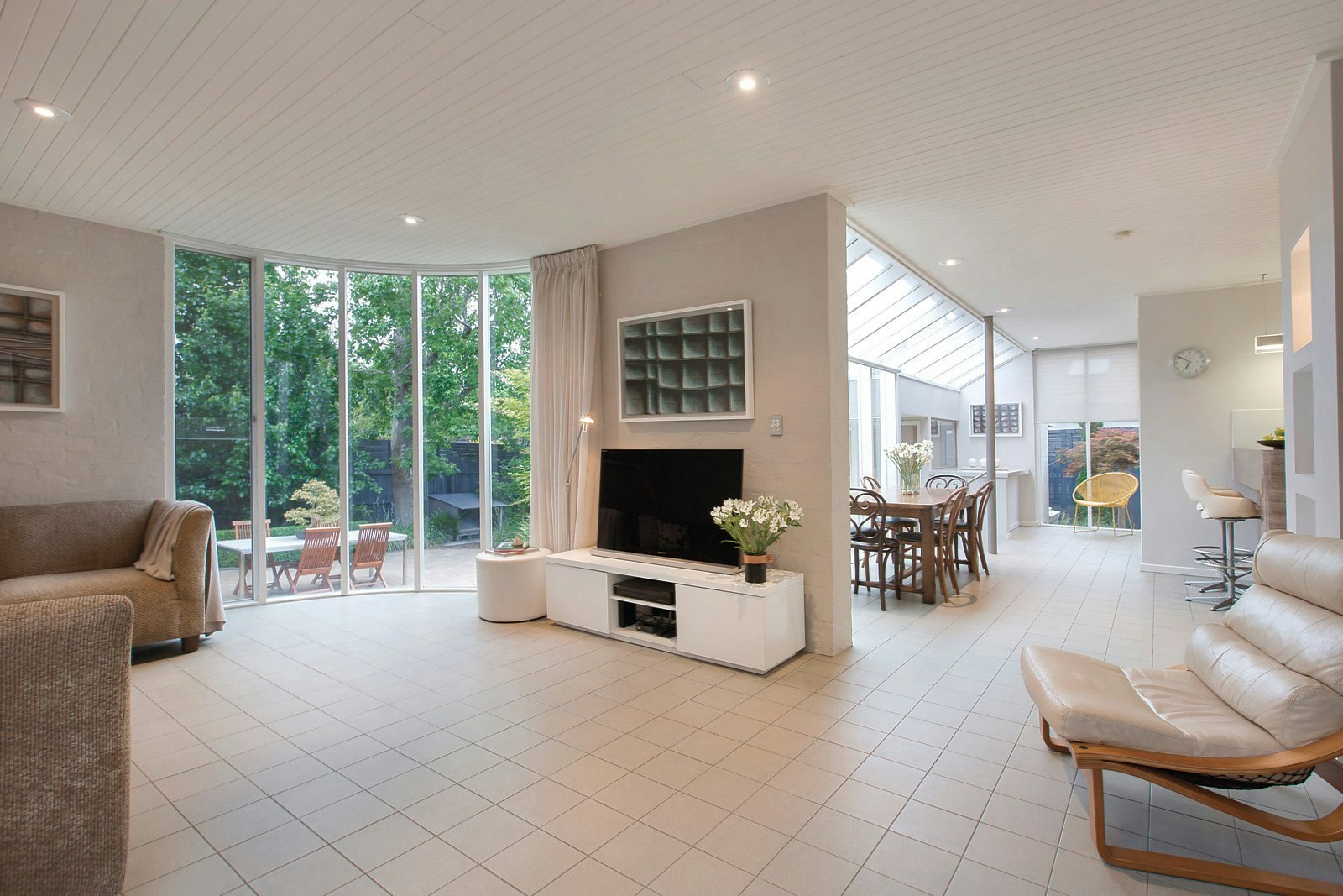 14 Rossfield Avenue, Kew, VIC