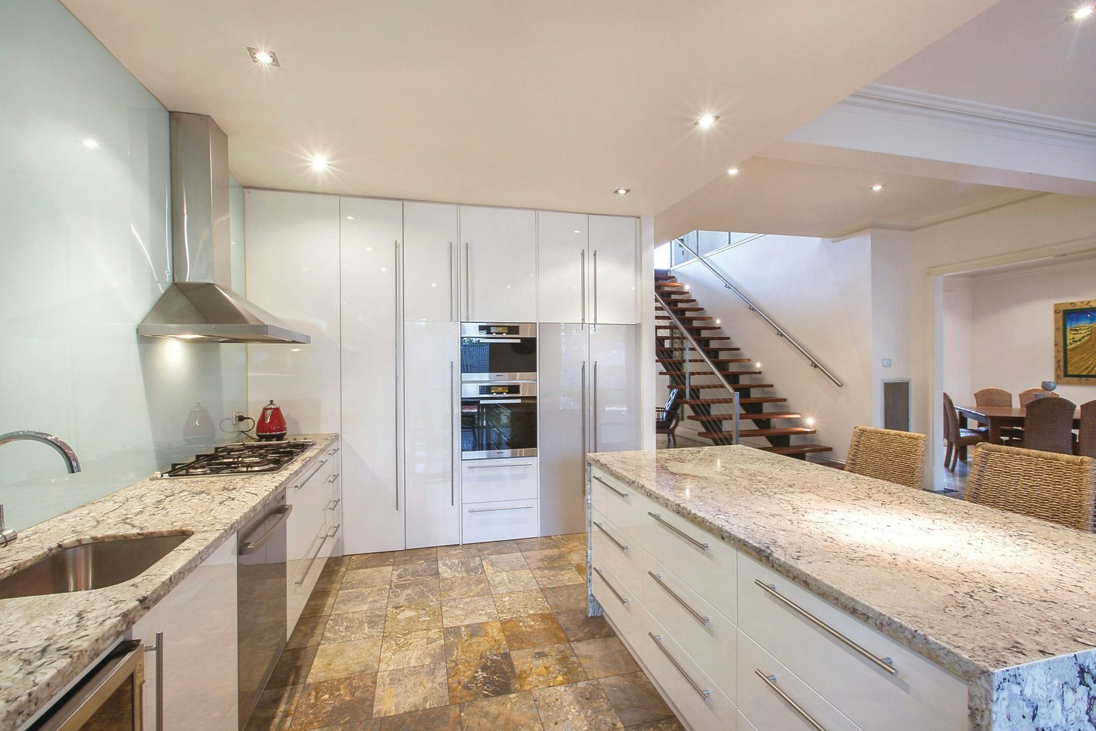 17 Berwick Street, Brighton, VIC