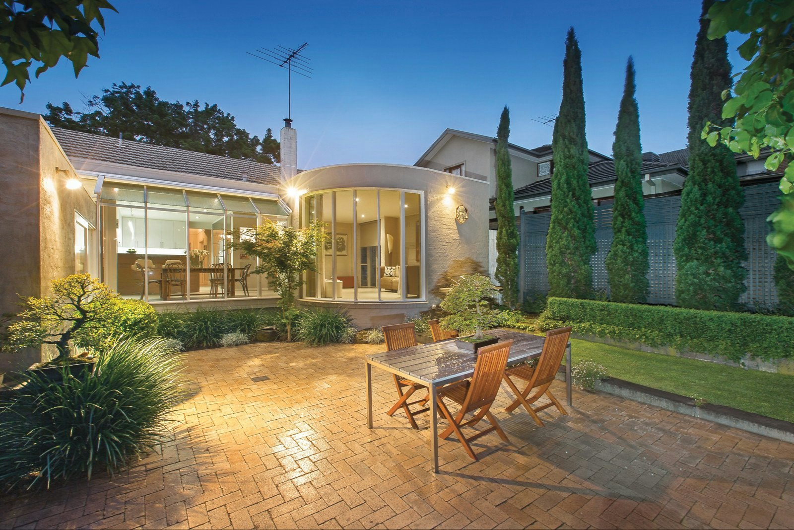 14 Rossfield Avenue, Kew, VIC