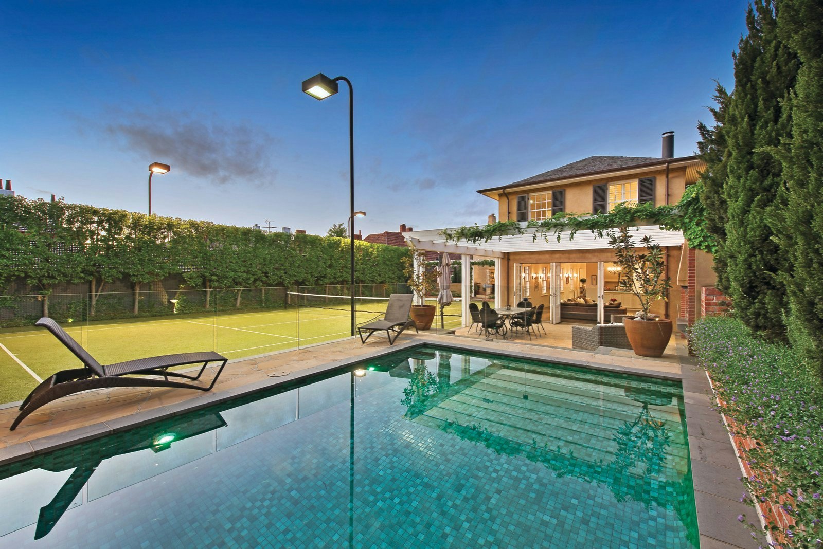 2 Lascelles Avenue, Toorak, VIC