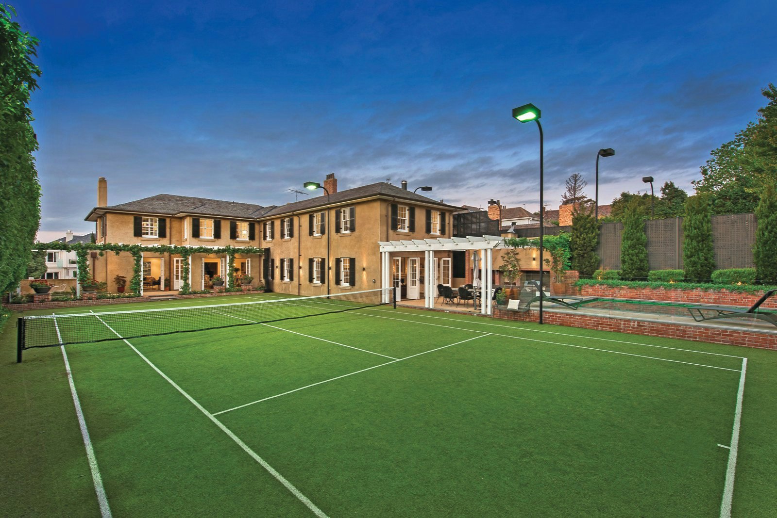 2 Lascelles Avenue, Toorak, VIC