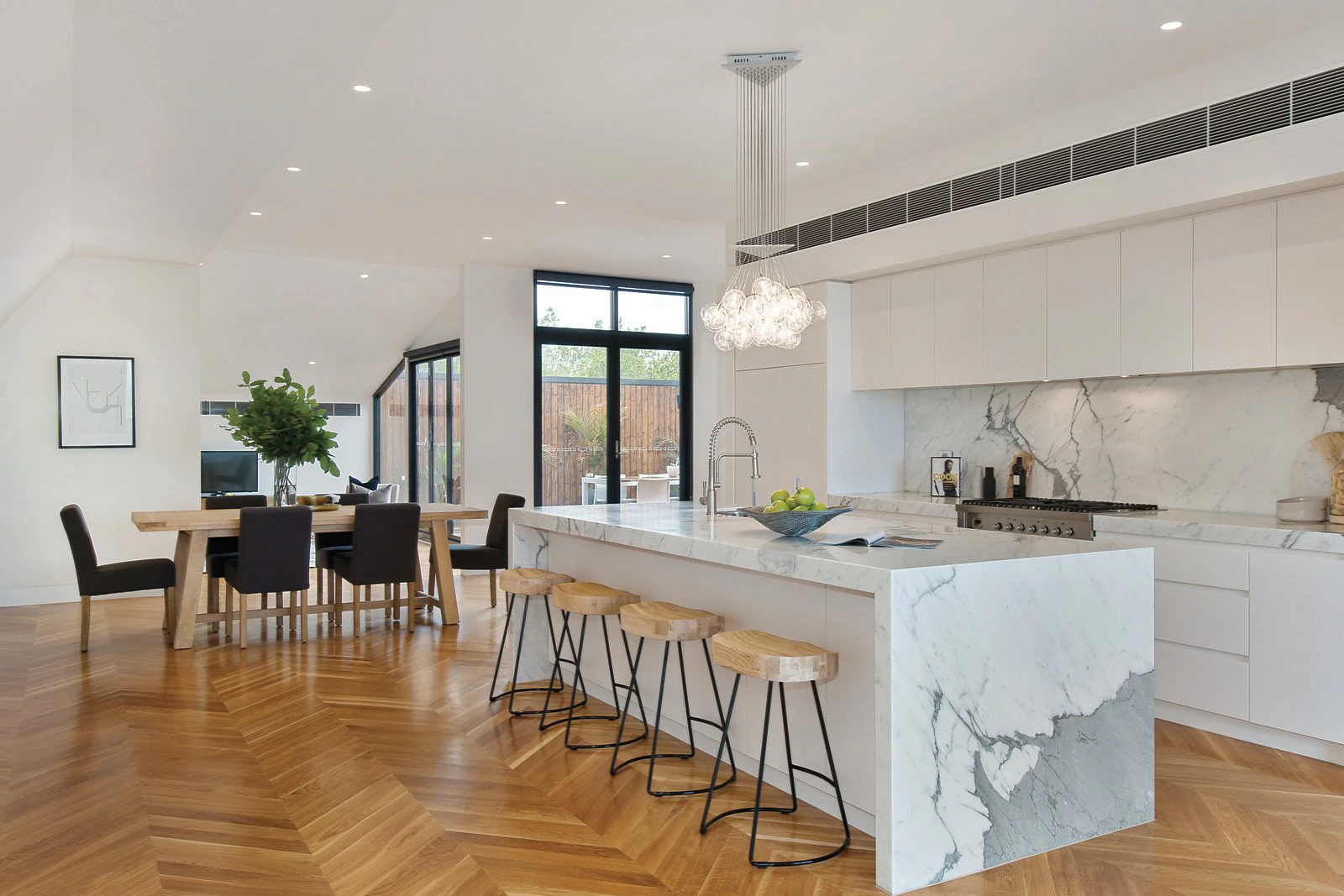 Penthouse,12 Spring Road, Malvern, VIC