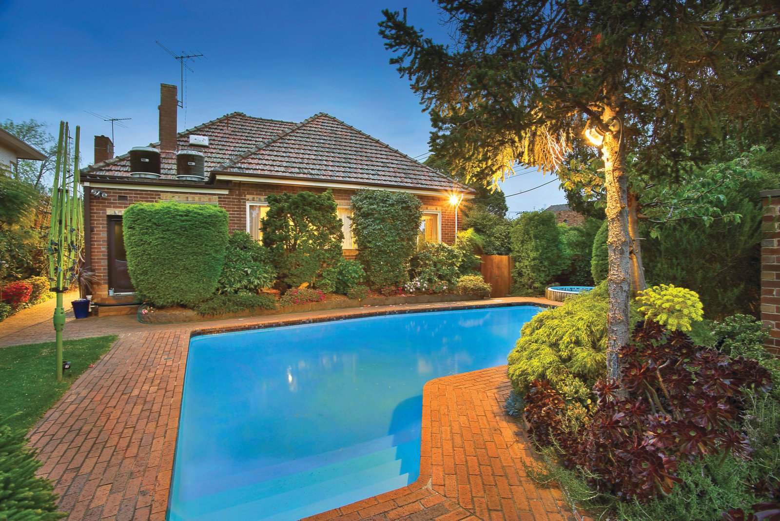 22 Inverness Way, Balwyn North - Thumbnail 7