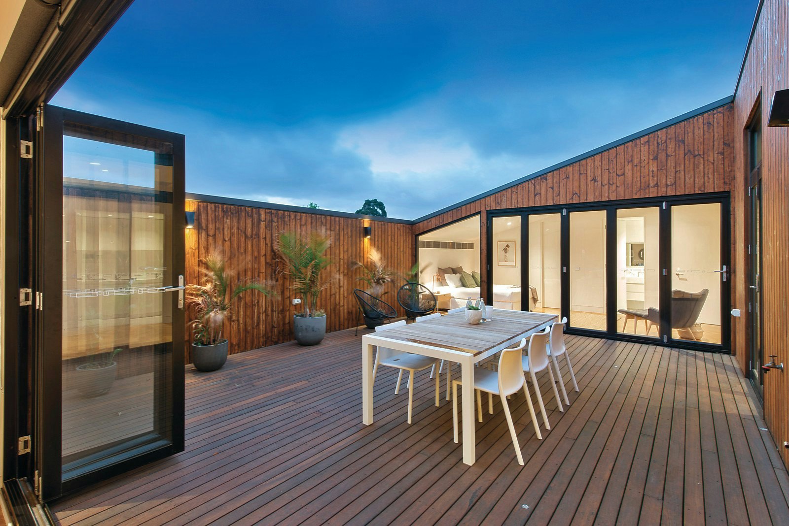 Penthouse,12 Spring Road, Malvern, VIC