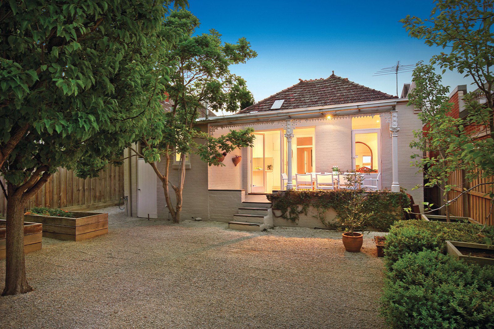 16 Oban Street, South Yarra - Thumbnail 8