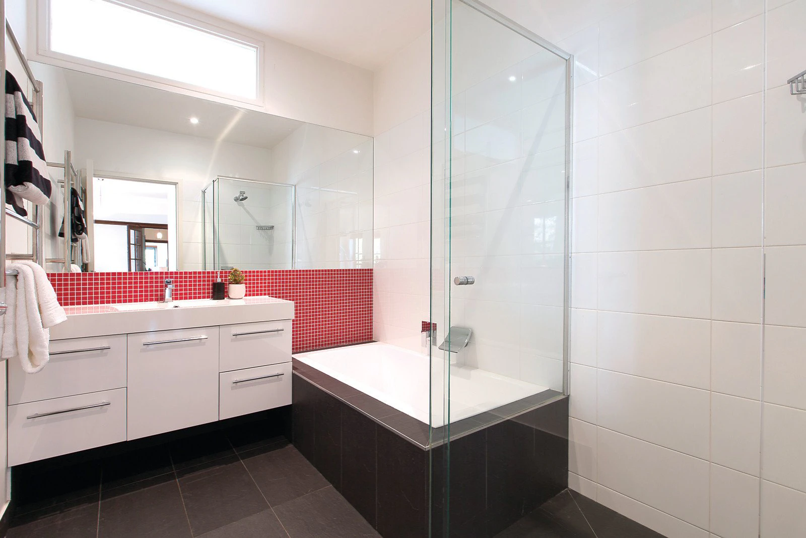 3/38 Pine Avenue, Elwood, VIC