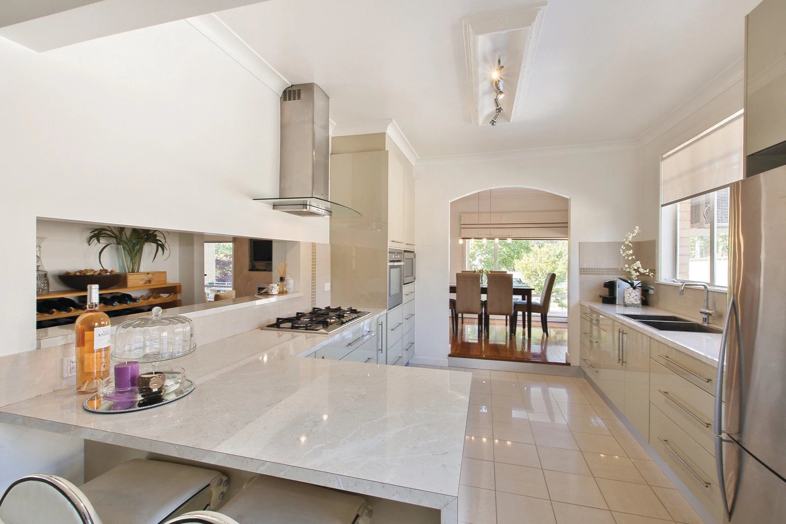 22 Woodlands Grove, Malvern East, VIC