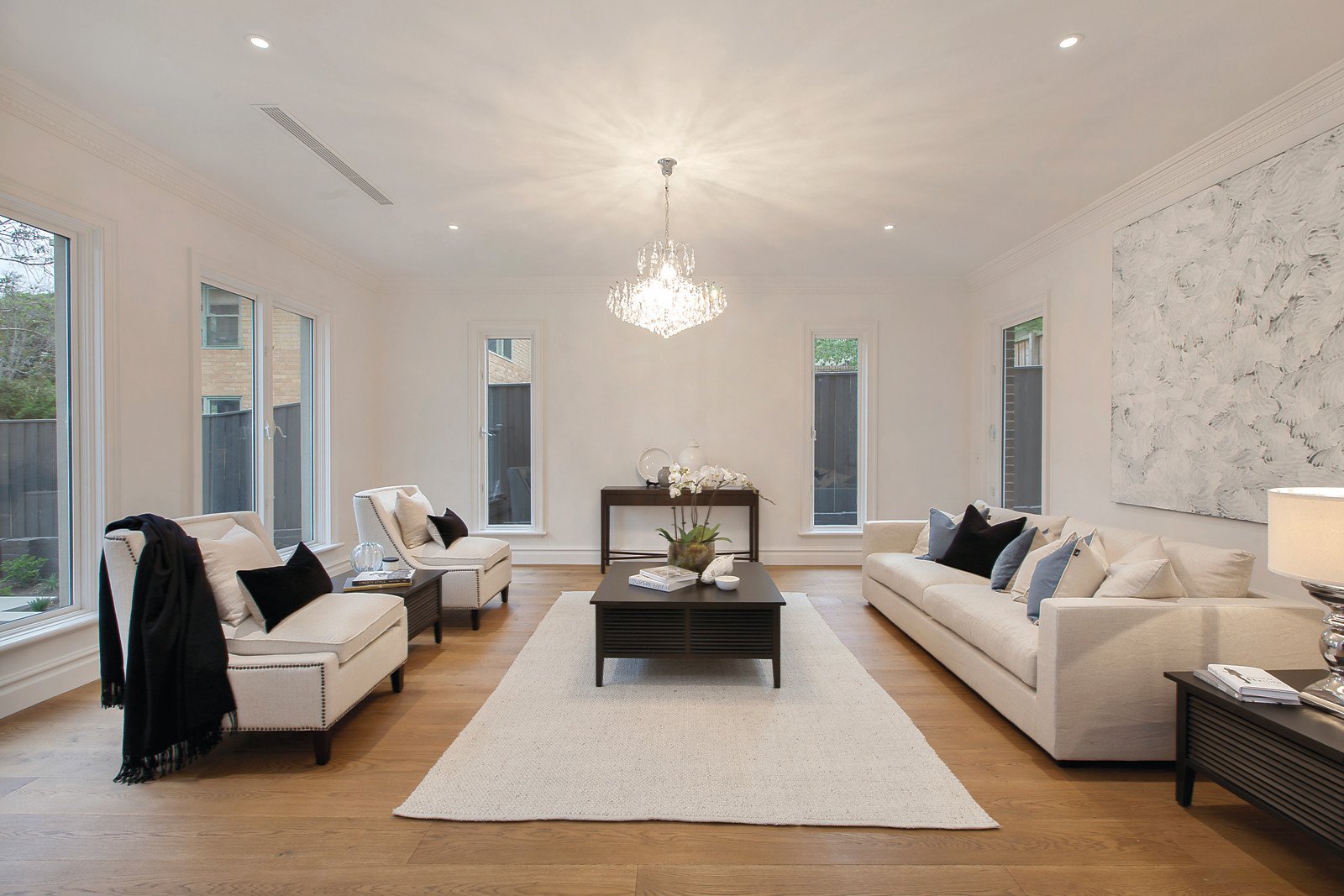 1 Burne Court, Kew - Thumbnail 3