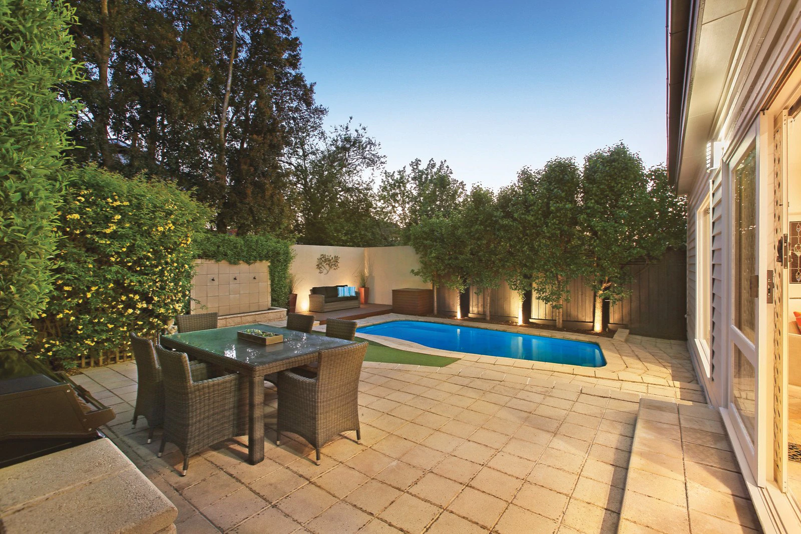 37 Empress Road, Surrey Hills, VIC