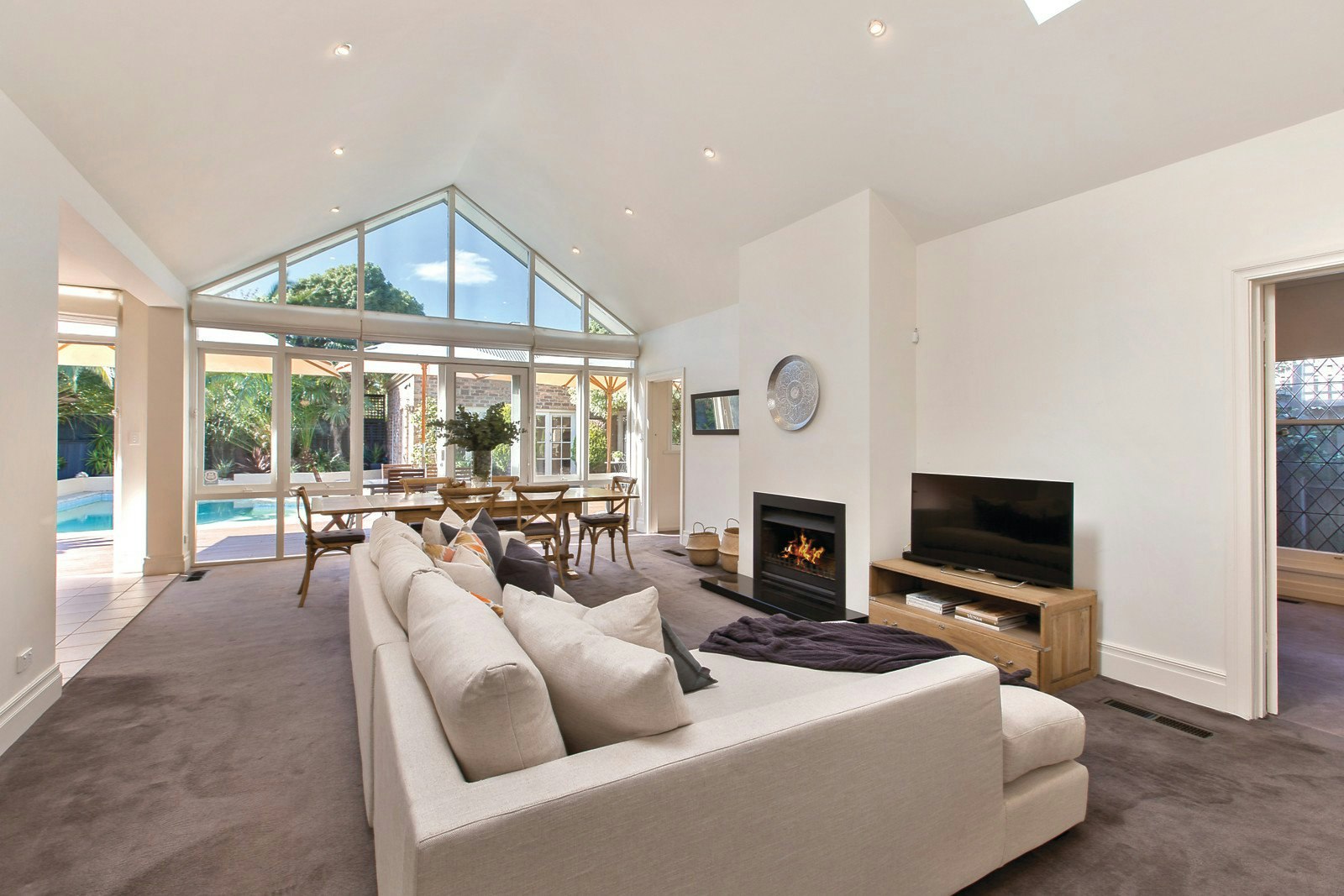 11 Davies Street, Malvern East, VIC