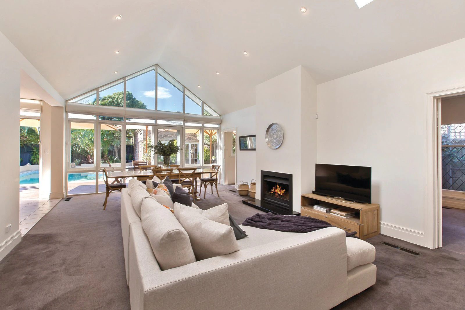 11 Davies Street, Malvern East, VIC
