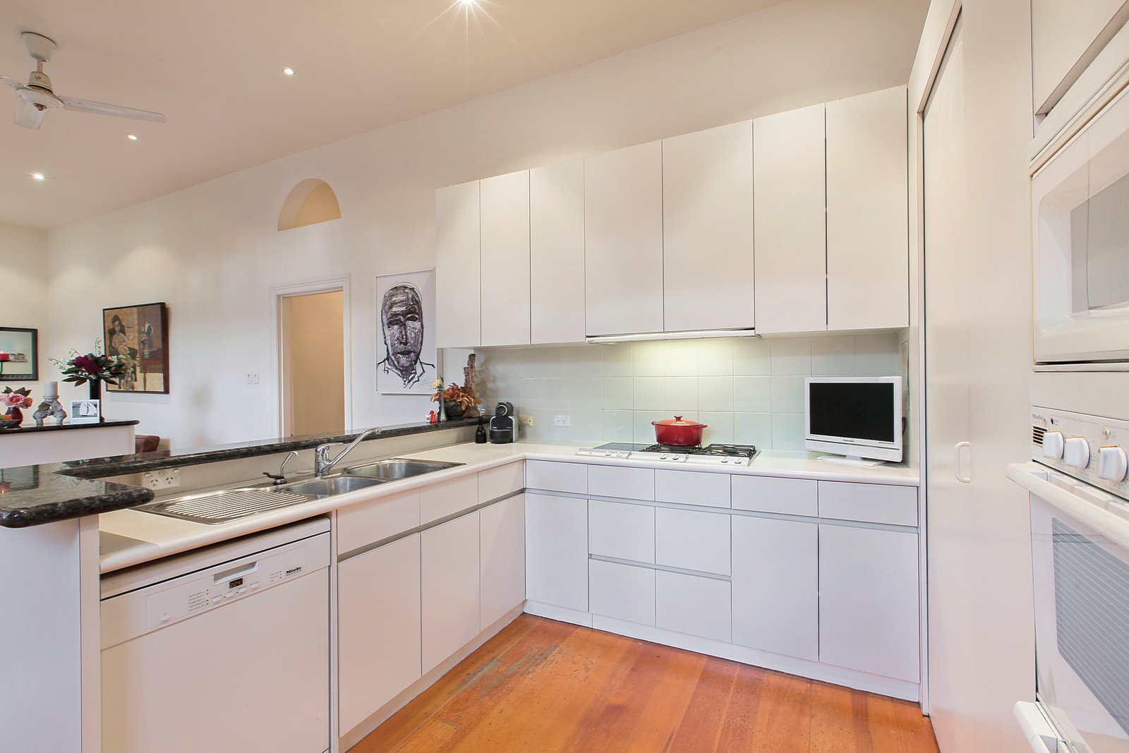 13 Grace Street, Malvern - Thumbnail 4