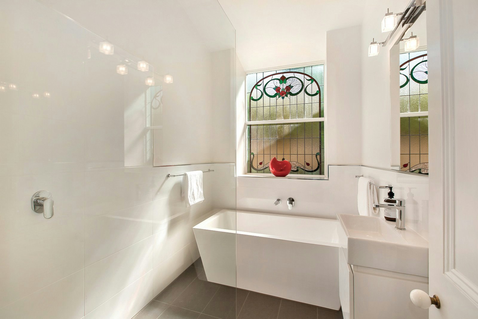 11 Davies Street, Malvern East, VIC