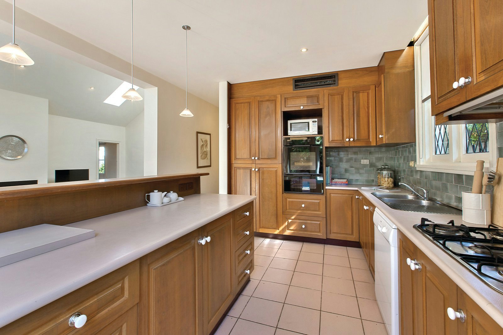 11 Davies Street, Malvern East, VIC