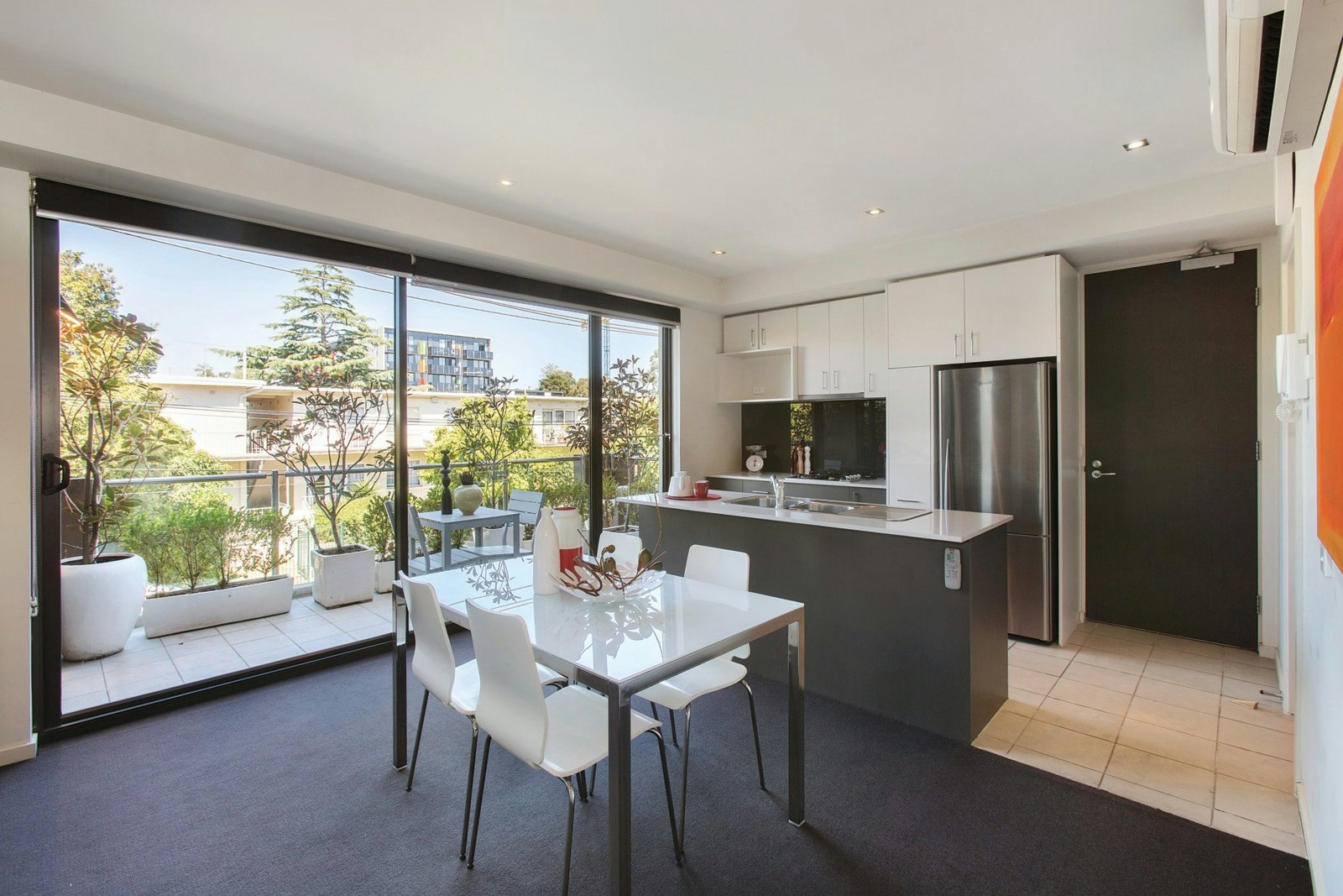 10/561 Glenferrie Road, Hawthorn, VIC