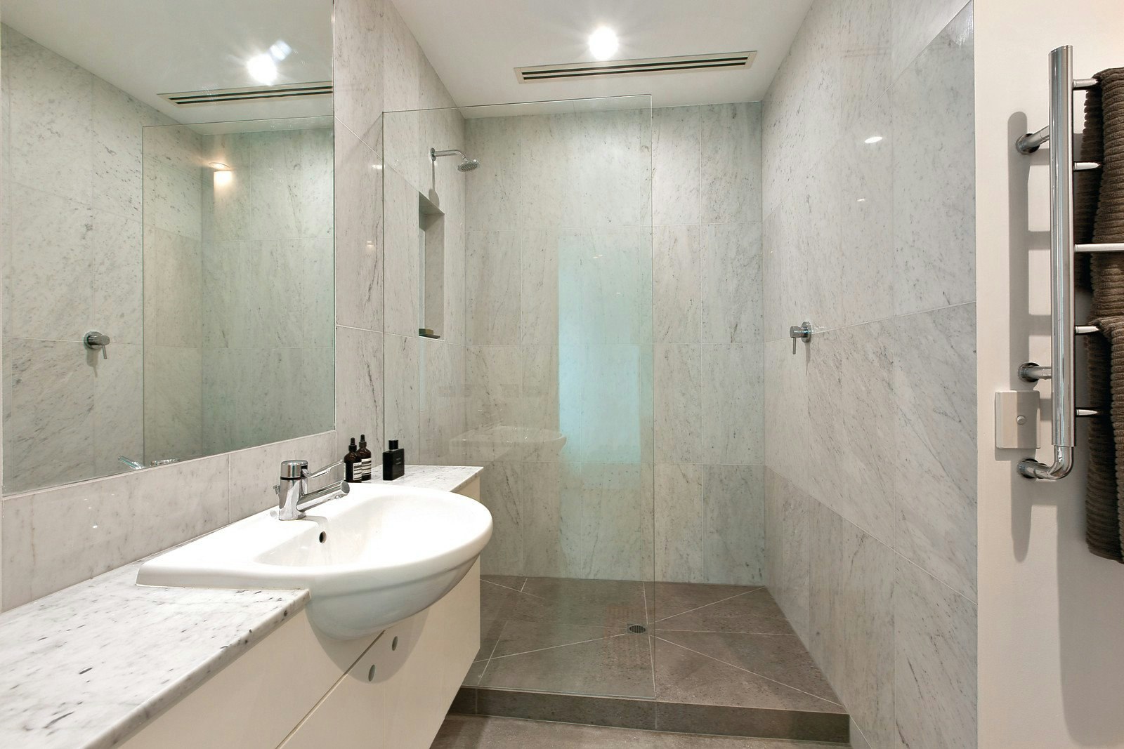 124/1 Graham Street, Port Melbourne, VIC