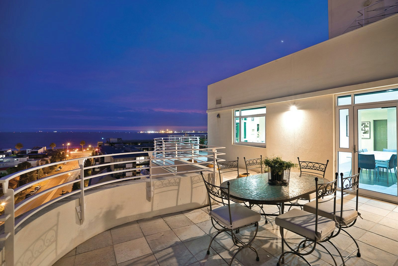 124/1 Graham Street, Port Melbourne, VIC