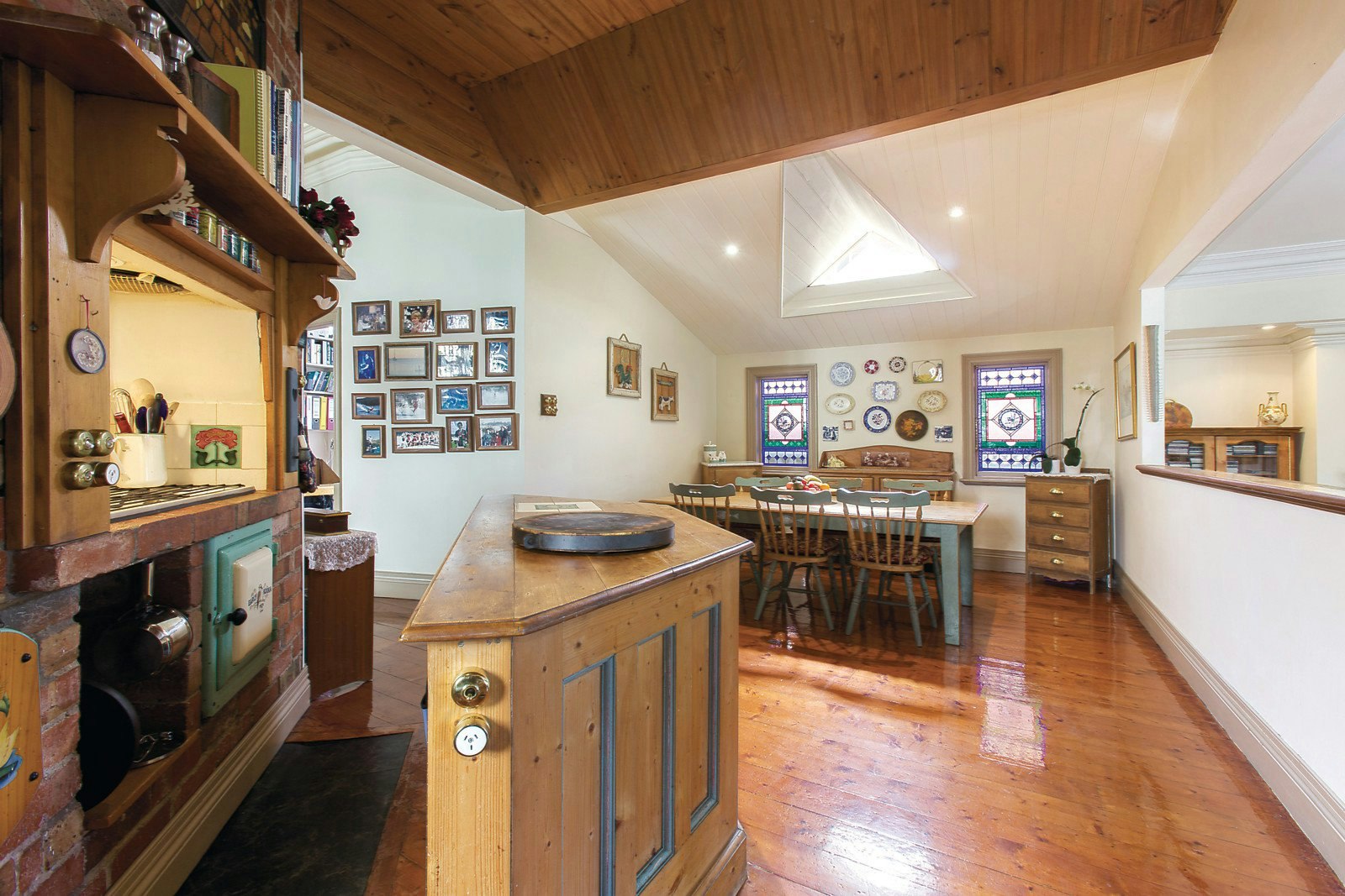 16 Glenview Avenue, Malvern, VIC