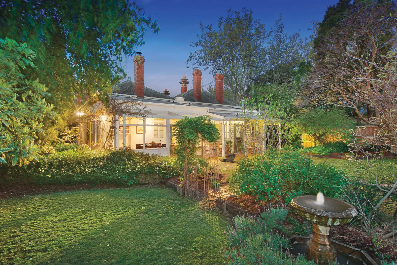 10 Victoria Road, Camberwell, VIC
