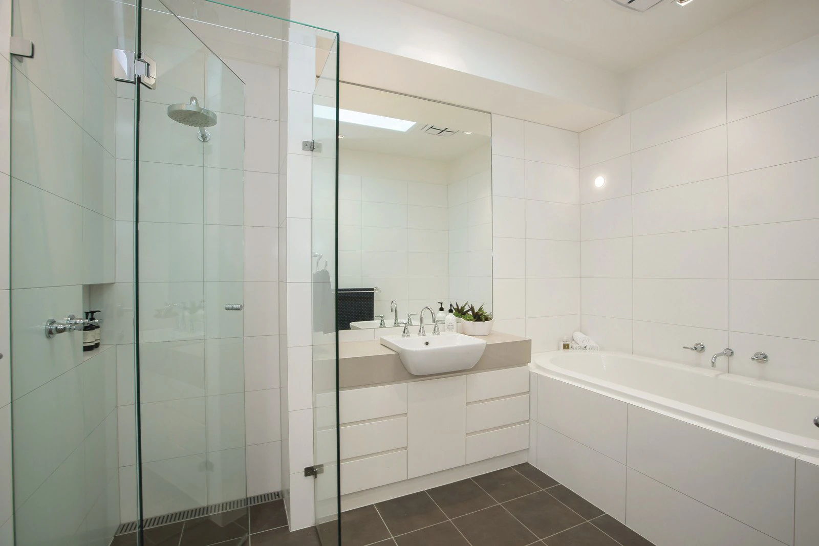 56 Aintree Road, Glen Iris, VIC