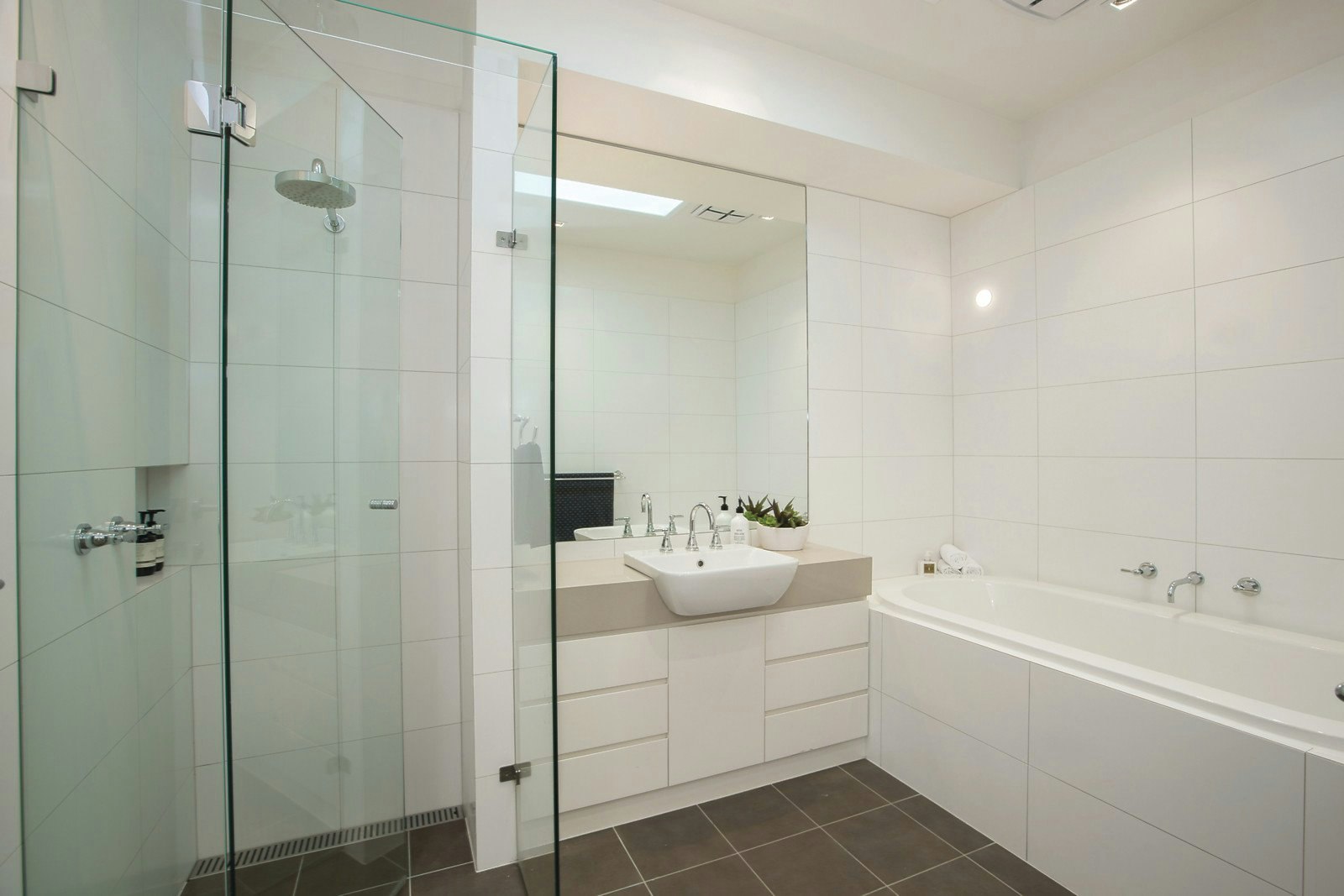 56 Aintree Road, Glen Iris, VIC