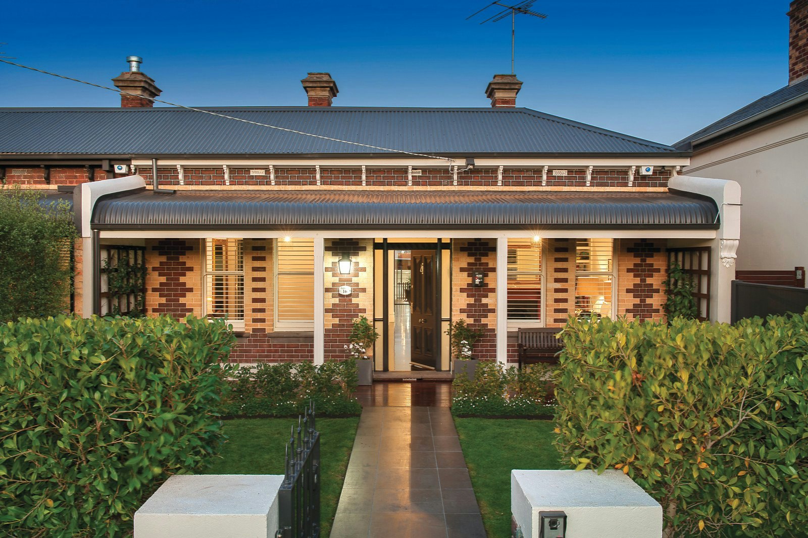 16 Donald Street, Prahran, VIC