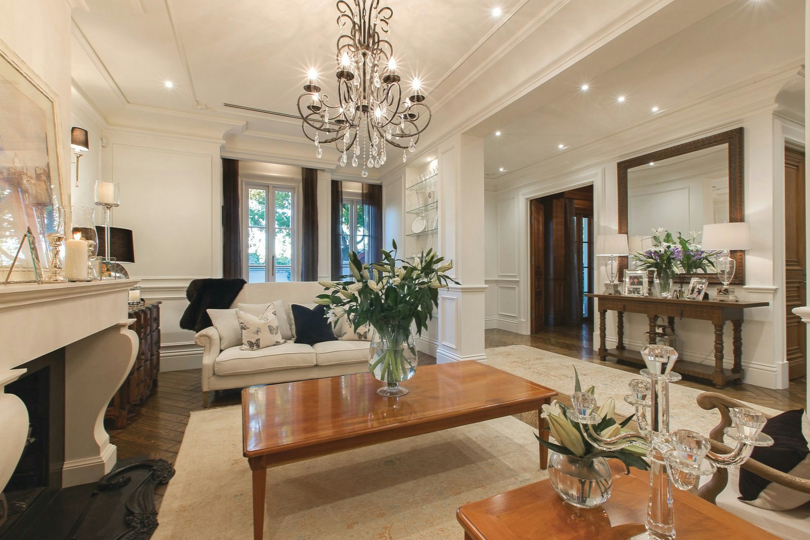 2a Alexandra Avenue, Canterbury, VIC