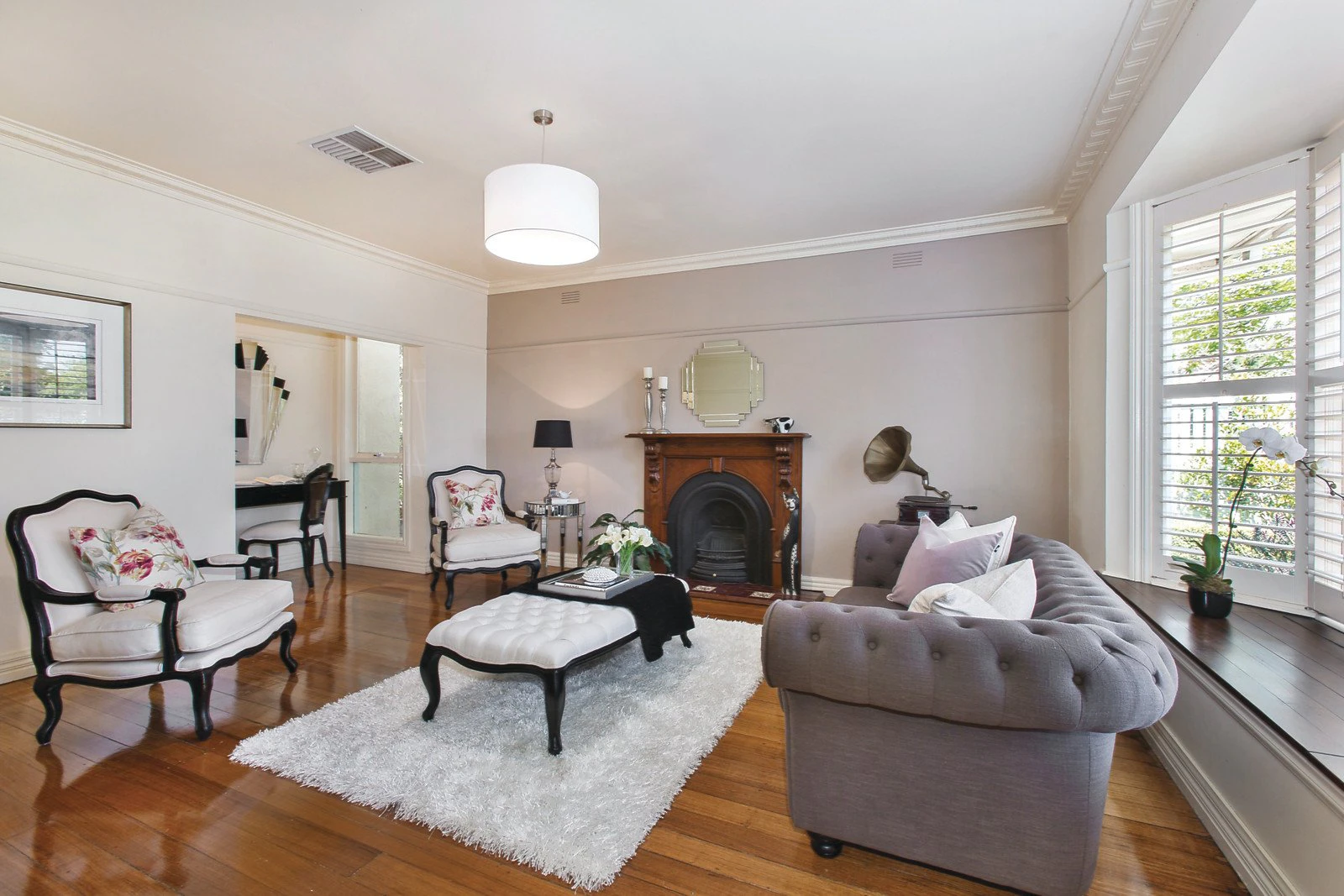 2 Corlett Street, Mont Albert North, VIC