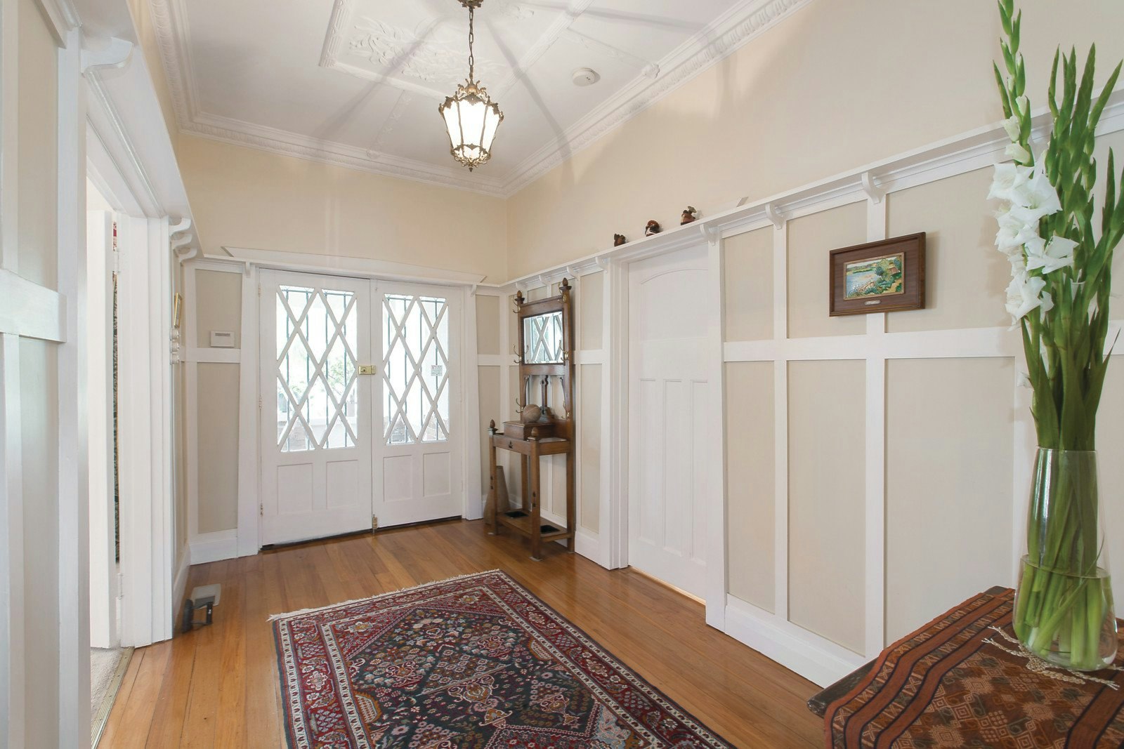 8 Heatherleigh Place, Malvern East, VIC