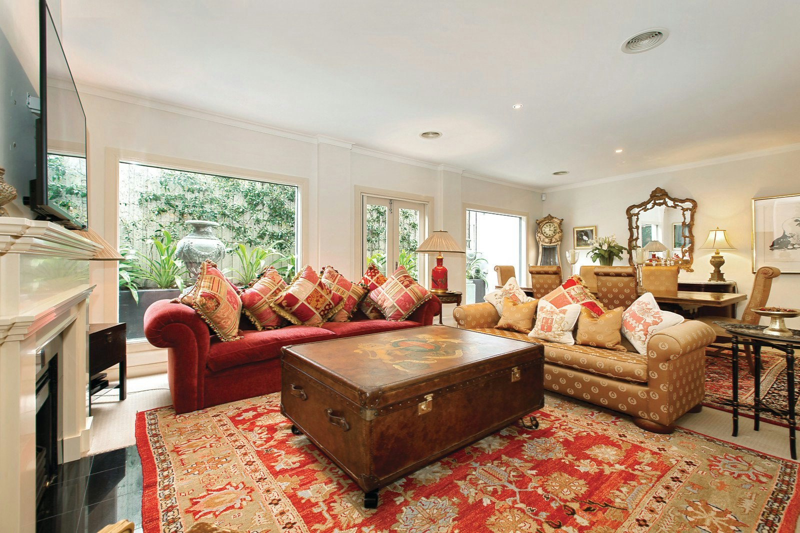 15 Glen Road, Toorak, VIC