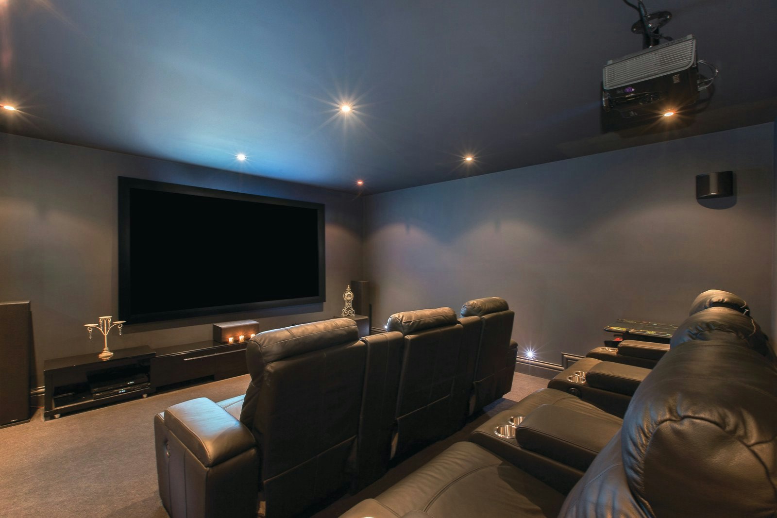 2a Alexandra Avenue, Canterbury, VIC