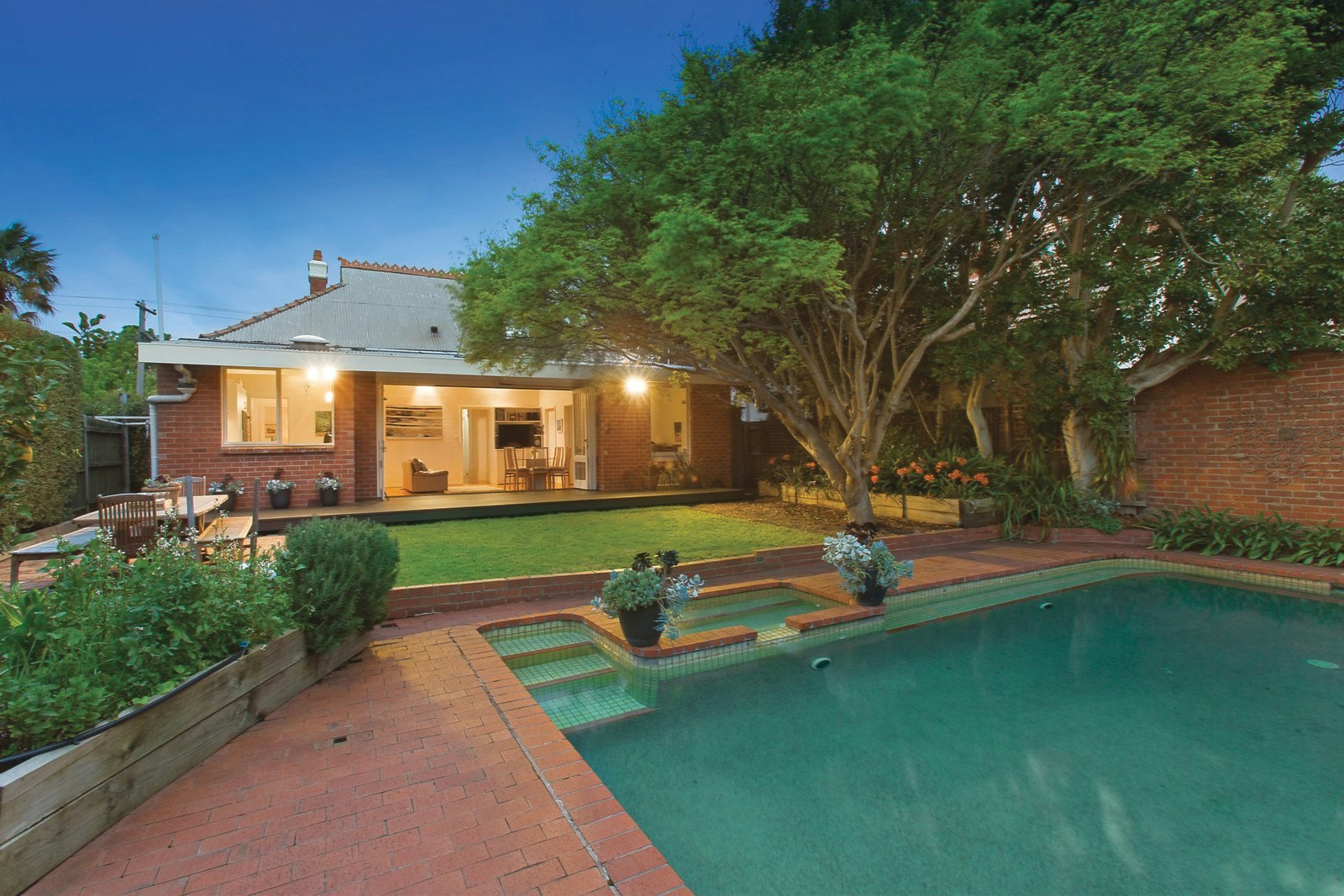 67 Wheatland Road, Malvern, VIC