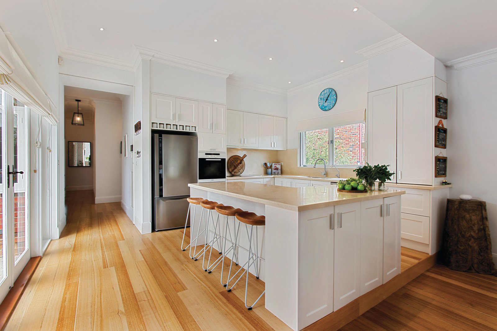 2 Hyton Crescent, Kew - Thumbnail 3