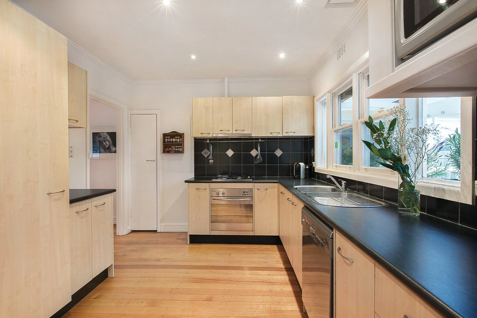 22 Massey Street, Box Hill South, VIC