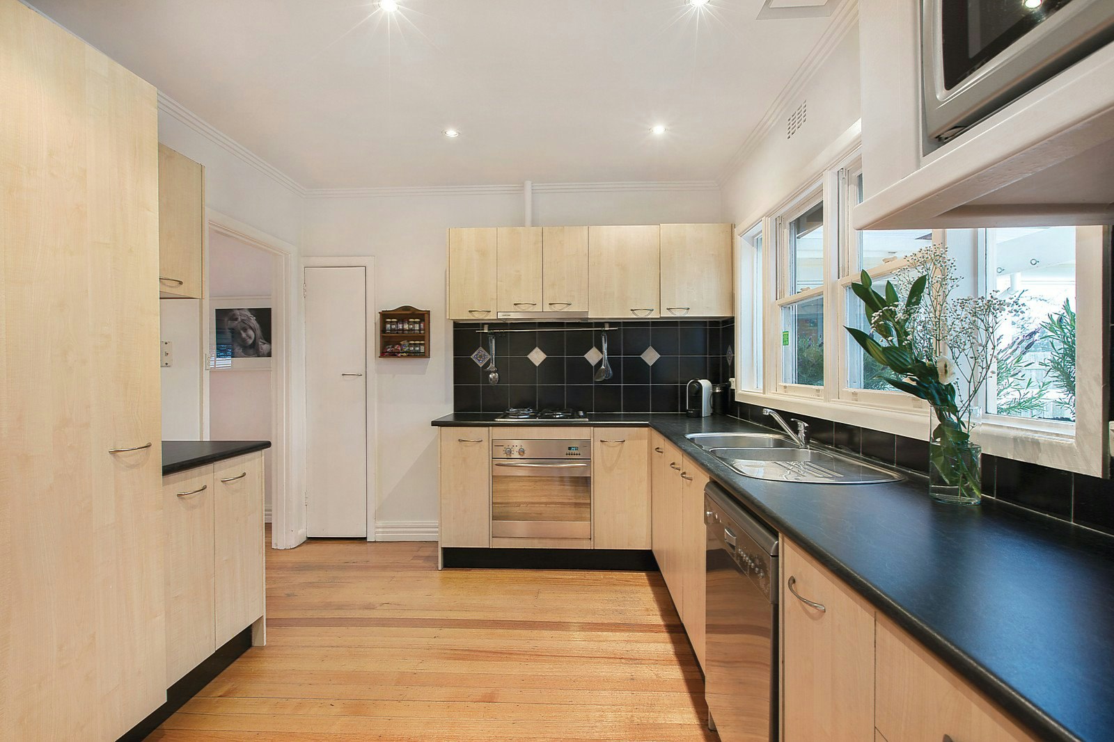 22 Massey Street, Box Hill South, VIC