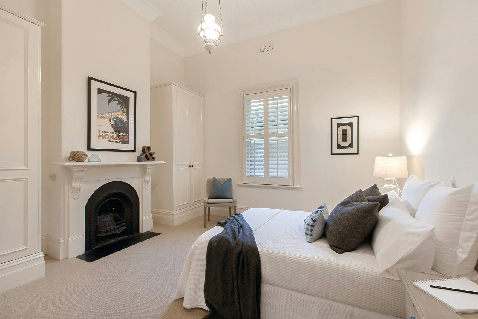 8 Canterbury Road, Toorak, VIC