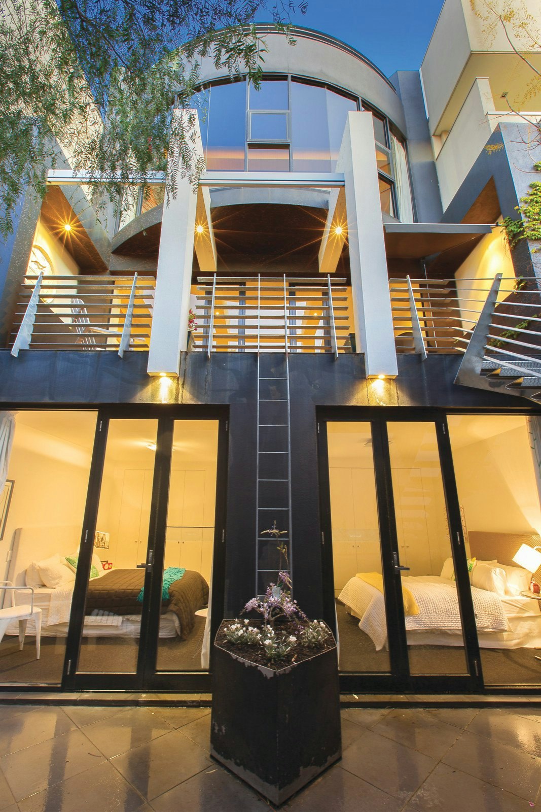 4 St Leonards Place, St Kilda, VIC