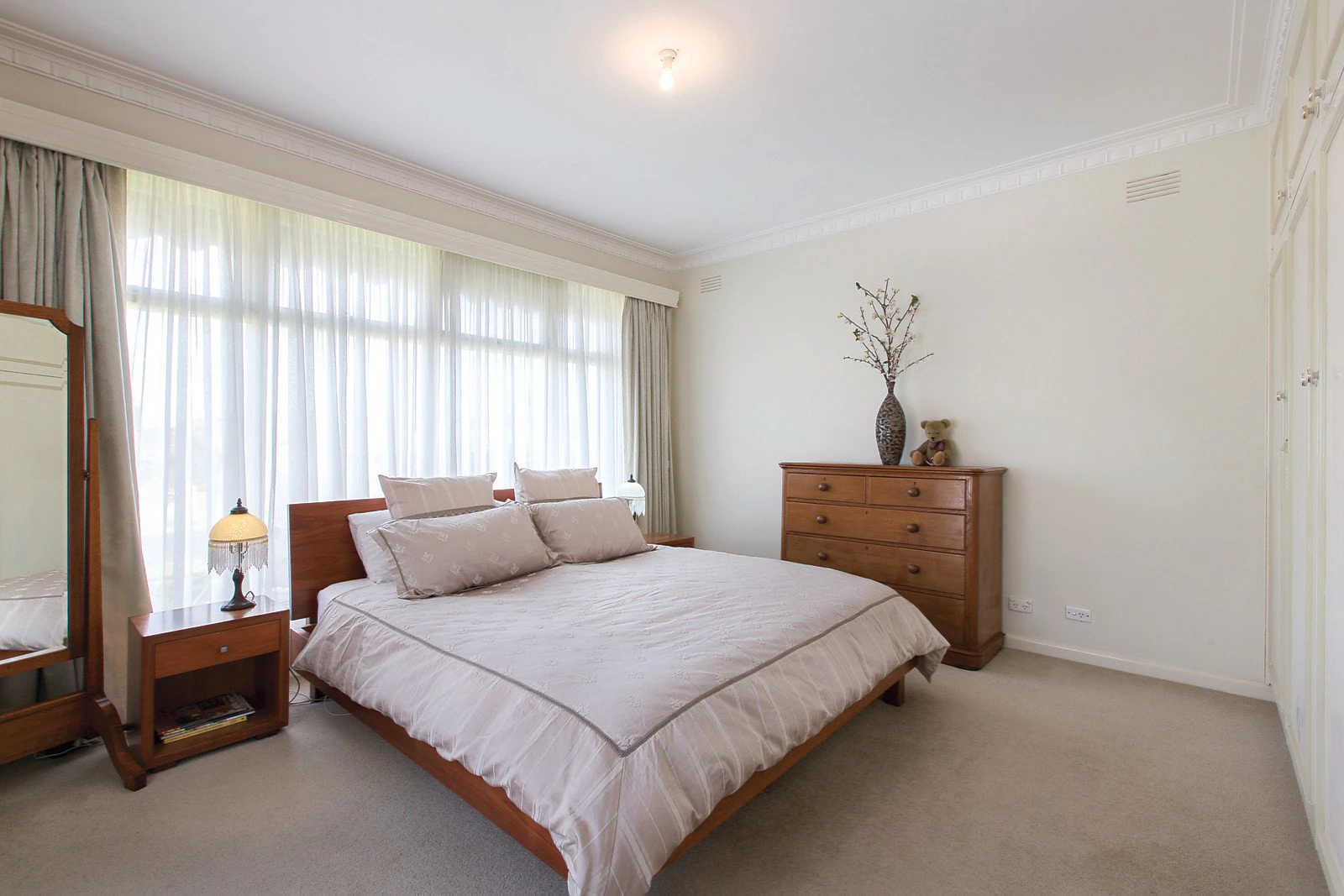 121 Broughton Road, Surrey Hills, VIC