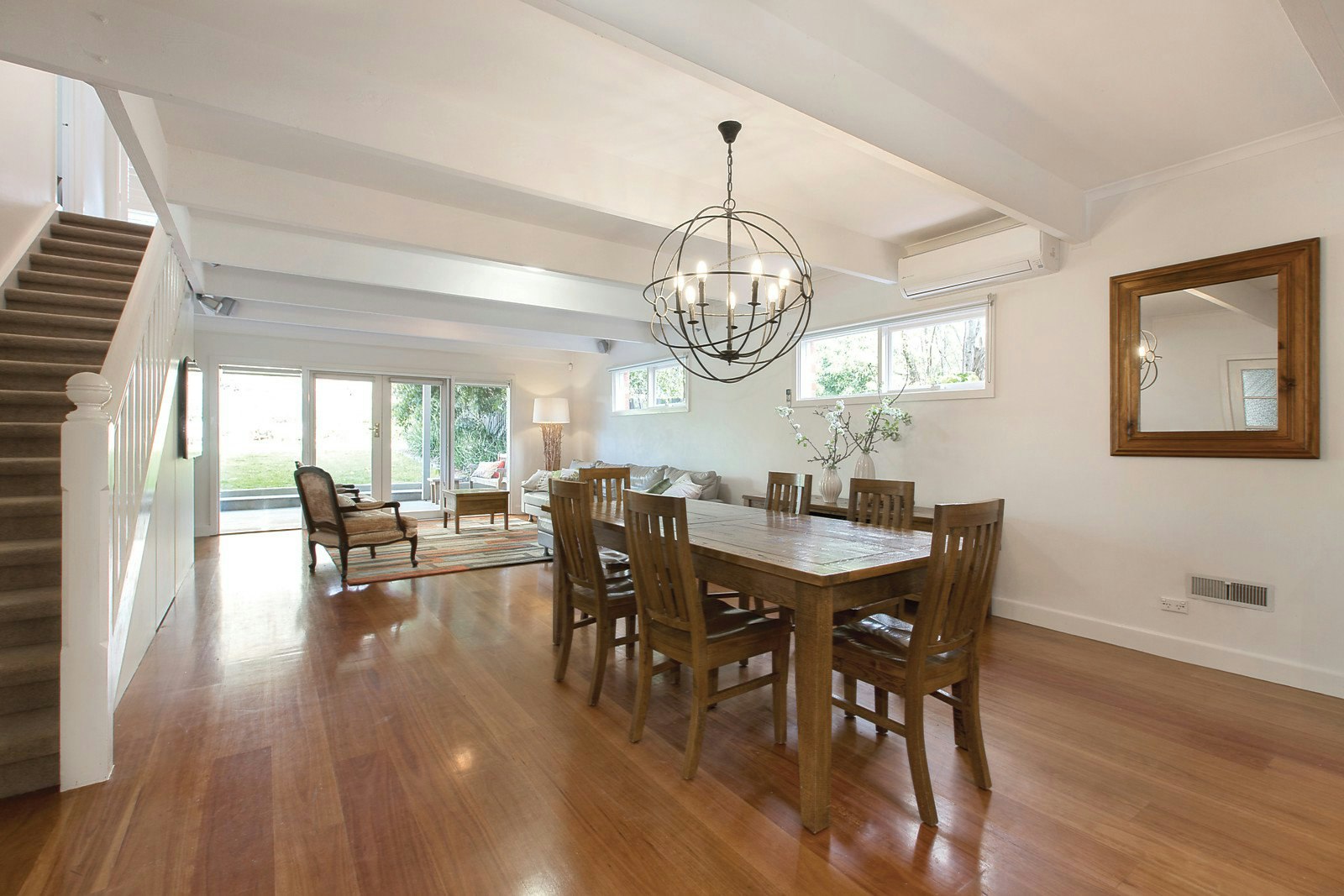 13 Compton Street, Canterbury, VIC