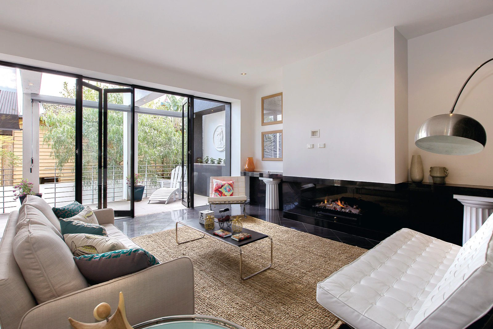 4 St Leonards Place, St Kilda, VIC