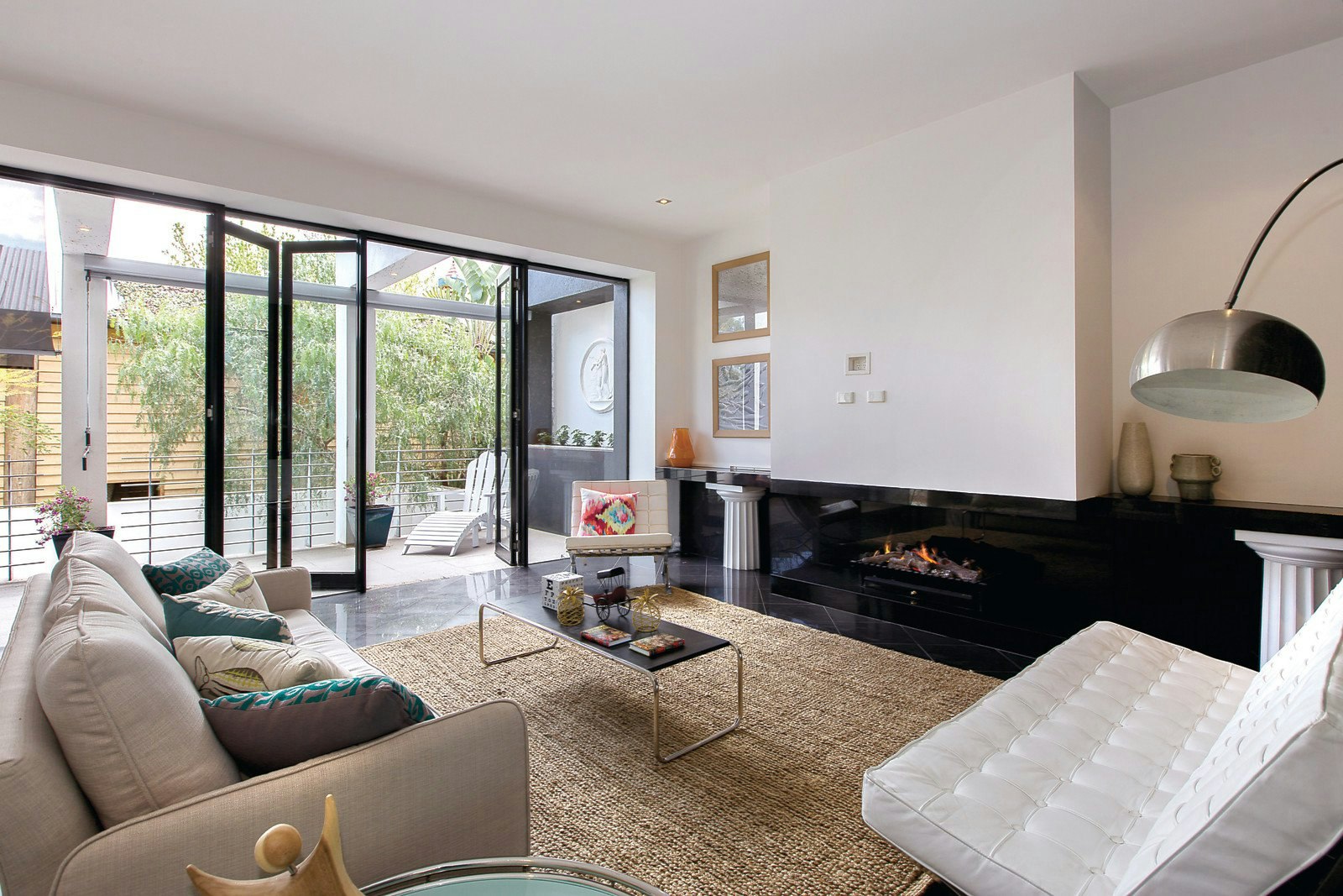 4 St Leonards Place, St Kilda, VIC