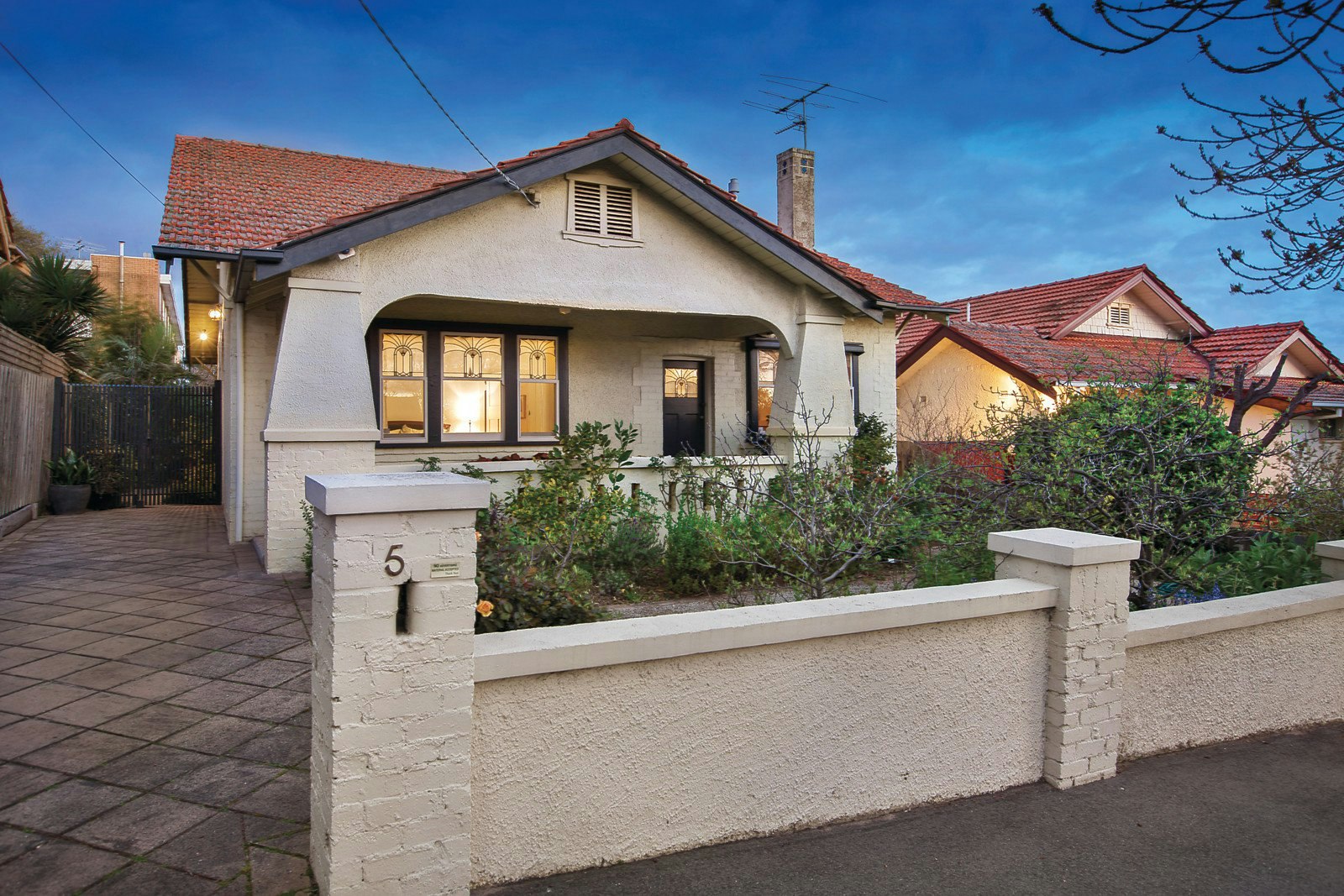 5 Montague Avenue, St Kilda East, VIC