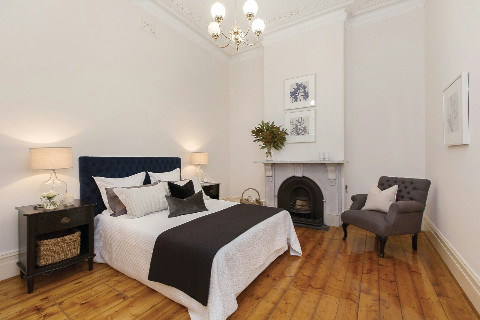 8 Canterbury Road, Toorak, VIC