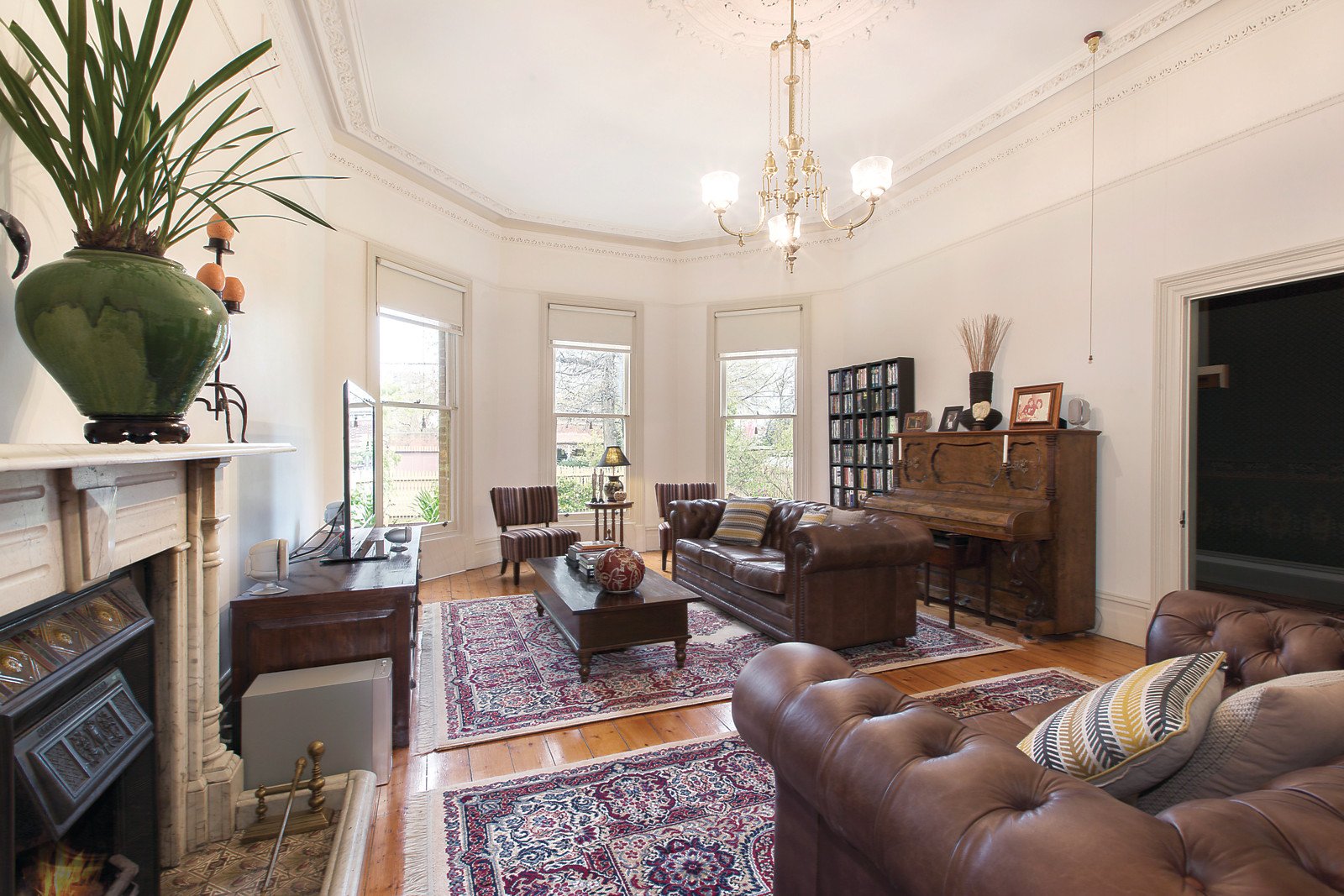1 Beaconsfield Road, Hawthorn East - Thumbnail 3