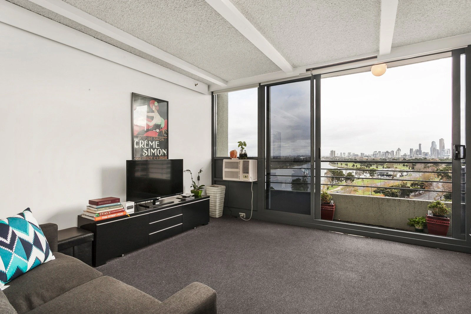 1105/81 Queens Road, Melbourne, VIC