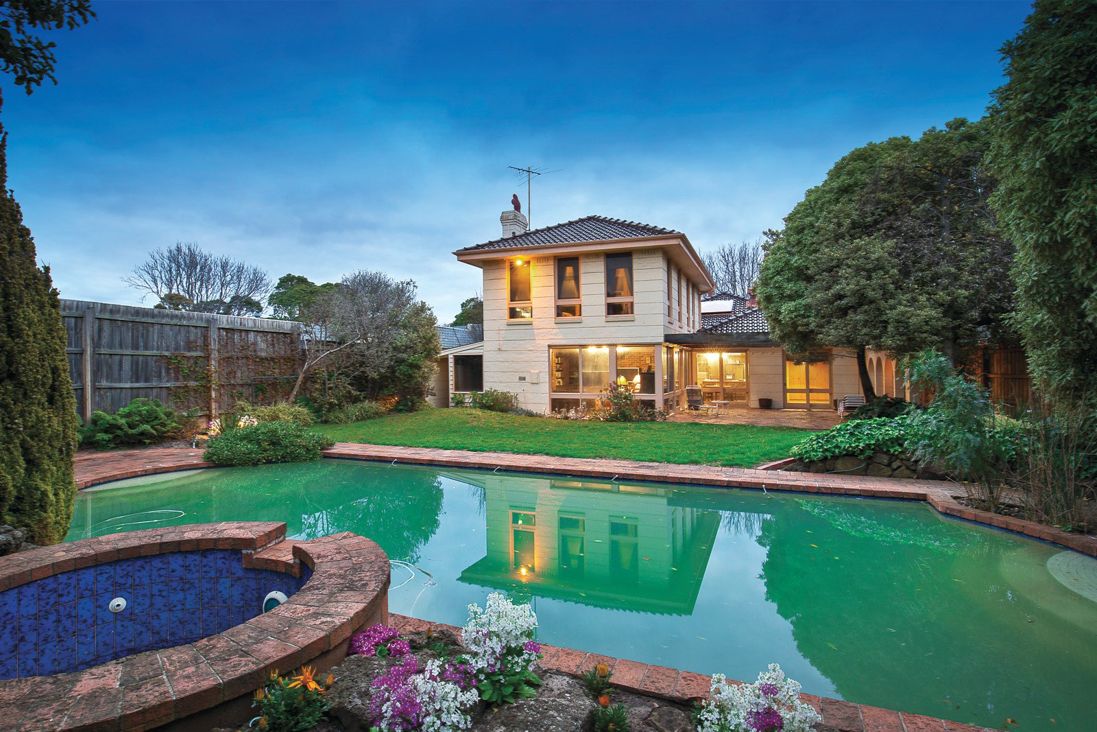28 Sussex Street, Brighton - Image 1